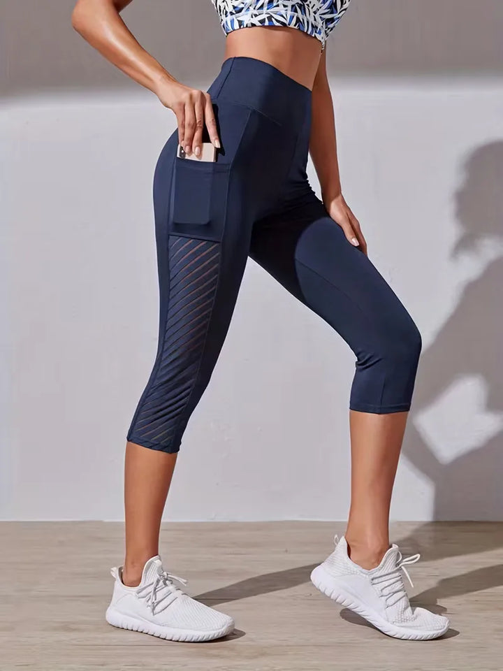 Slim fit dames legging, capri met hoge taille en delicate kantdetails, veelzijdig en modieus.