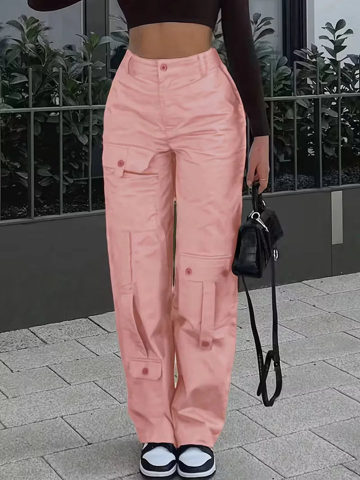 Stijlvolle dames cargo broek met rechte pijp, hoge taille, ideaal voor een relaxte maar modieuze look.