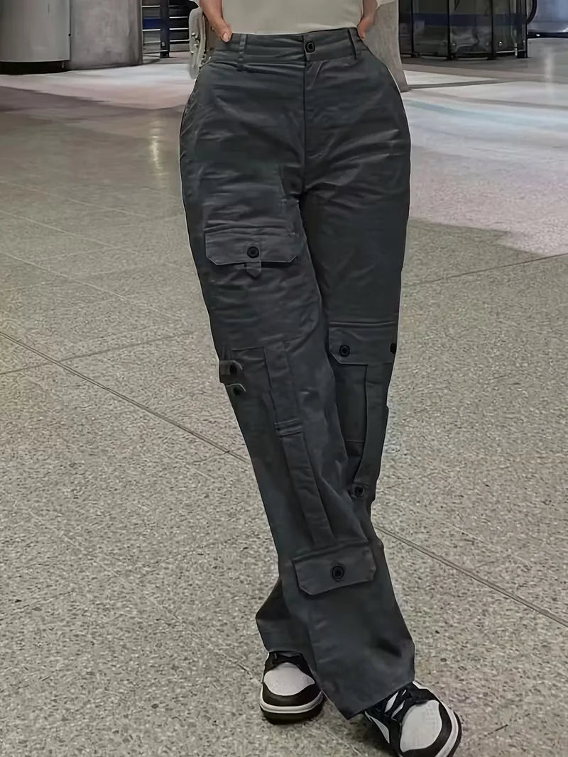 Dames cargo broek met hoge taille, straight leg. Modieus en veelzijdig voor elke outfit.