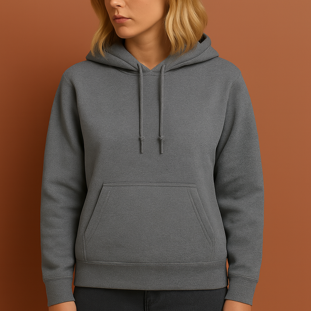 Veelzijdige sportieve dames hoodie, comfortabel voor vrijetijd. Beschikbaar in diverse trendy kleuren.