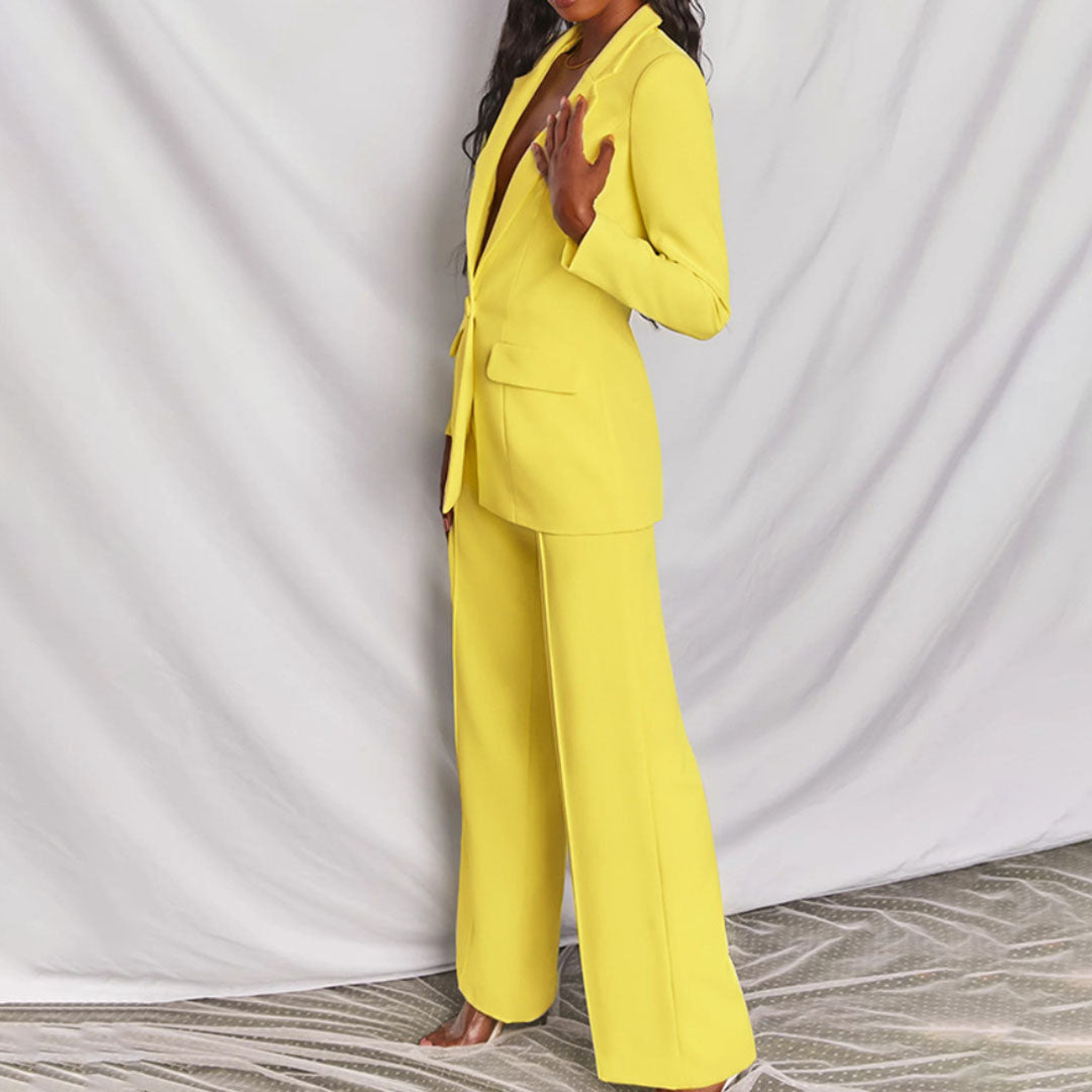 Vrouwenmode: chique tweed set, blazer en broek, ideaal voor een stijlvolle zakelijke look.
