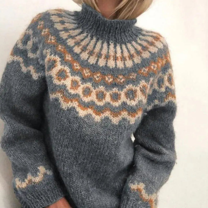 Warme dames coltrui met gedetailleerd Scandinavisch patroon, comfortabel en modieus voor koude dagen.