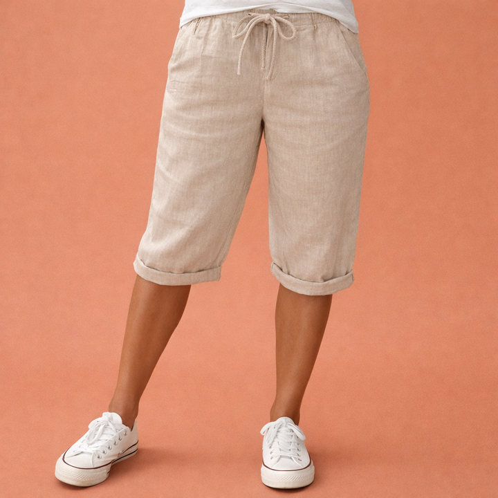 Elegante dames comfort shorts, perfect voor een zomerse vrijetijdslook. Moderne korte broek mode.