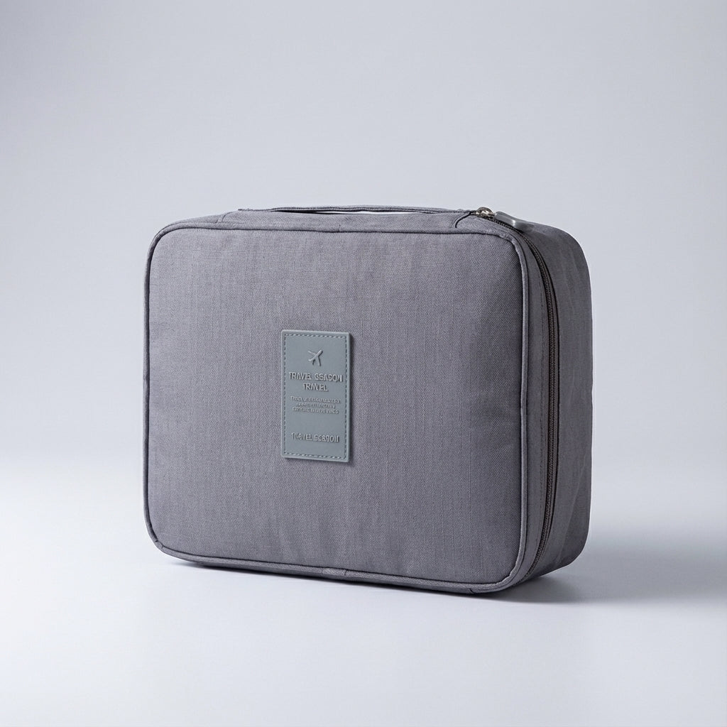 Compacte make-up tas voor reizen, past gemakkelijk in elke koffer en houdt je make-up veilig.