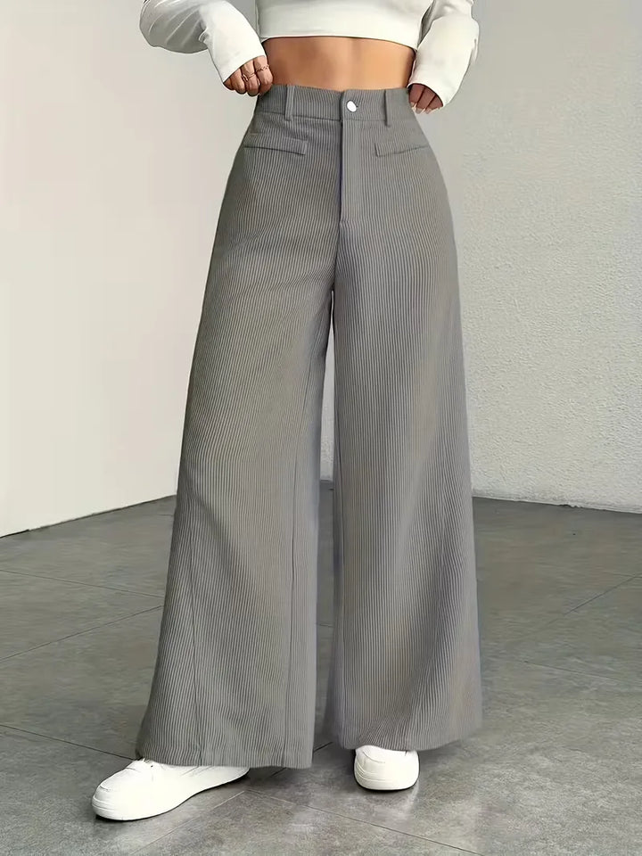 Casual damesbroek: wide leg model met hoge taille, veelzijdig en modieus.