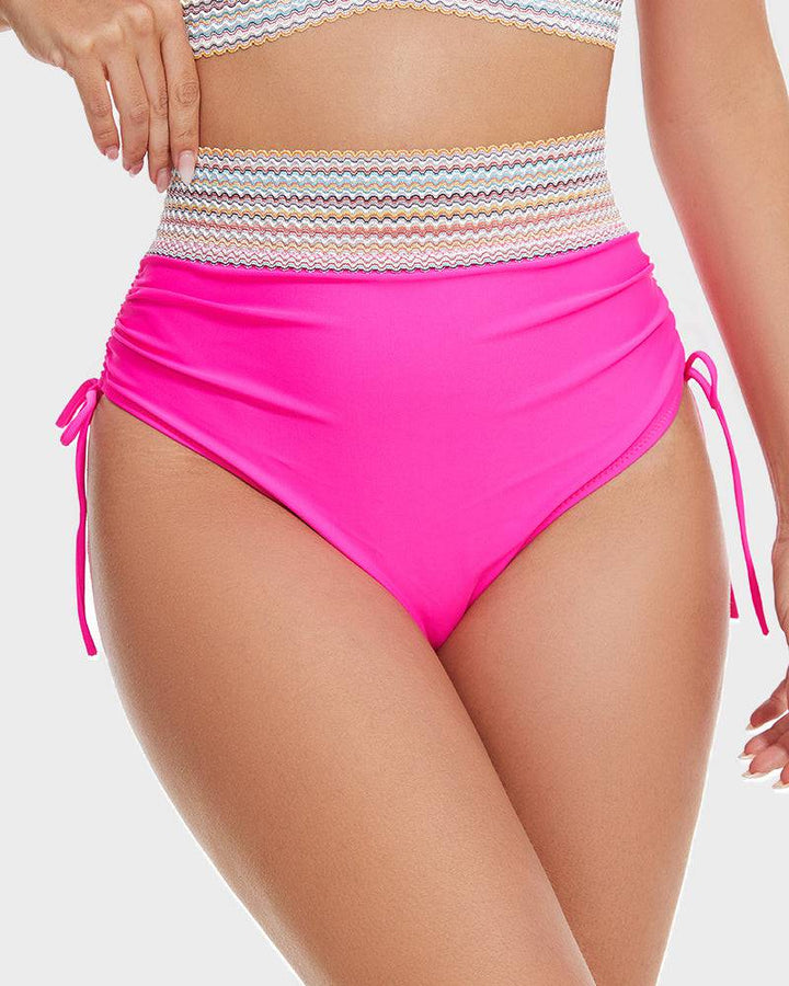 Close-up van de naad en afwerking op dames corrigerende bikini