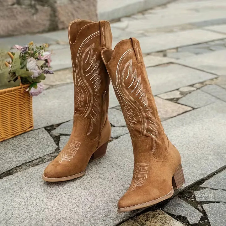 Stijlvolle western dameslaars met borduursel, perfect voor een festival of casual look.