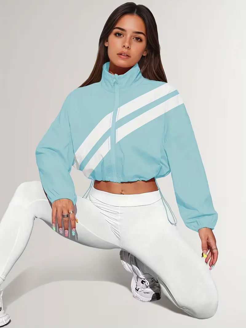 Comfortabel dames track jacket met rits, diagonale strepen en verstelbare zoom.