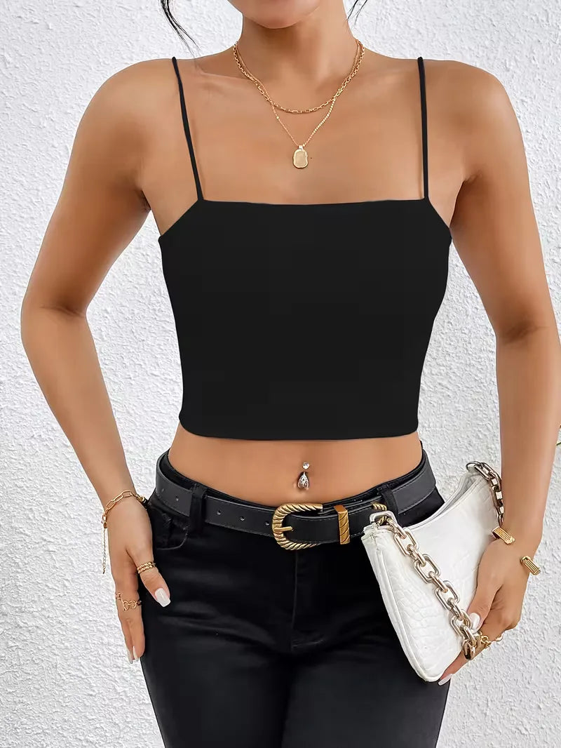 Casual dames croptop, spaghetti bandjes, streetwear look, must-have voor zomer.