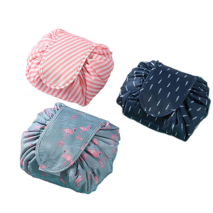 Dames draagbare make-up tas met trekkoord, ideaal voor cosmetica op reis. Handig opvouwbaar design.