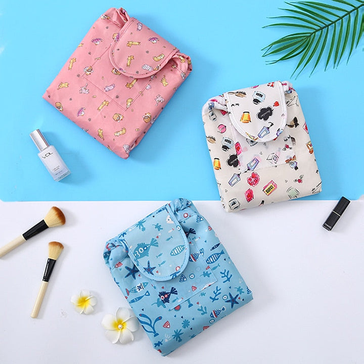Opvouwbare trekkoord cosmetica tas voor dames, met waterdicht patroon. Praktisch opbergen van make-up.