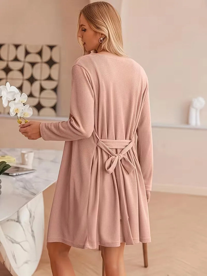 Dames comfortabele shorts set met wafelstructuur, verkrijgbaar in diverse kleuren.
