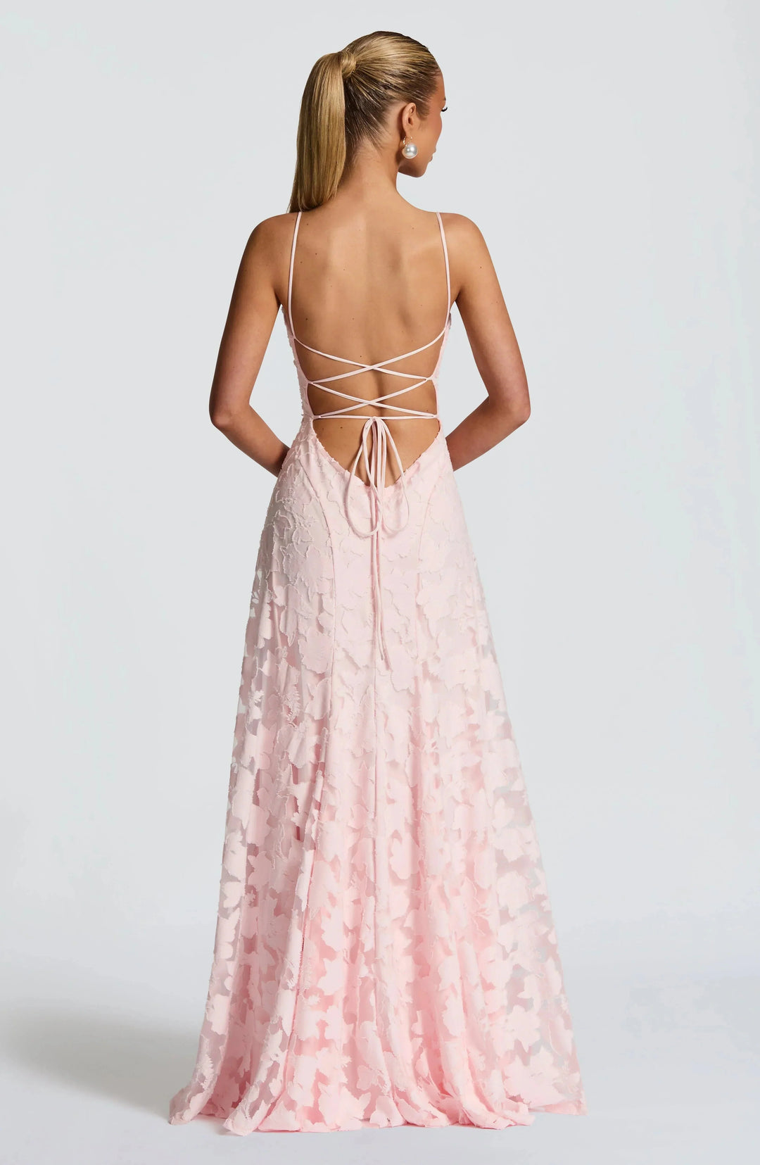 Dames galajurk: mouwloos, bloemenpatroon, gedrapeerde hals. Perfect voor formele feesten.