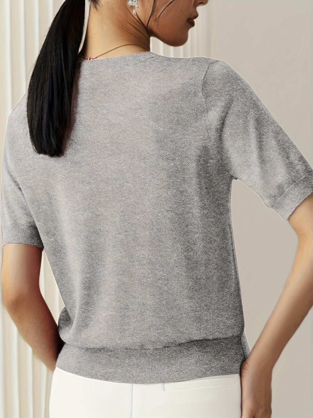 Casual gebreide trui voor vrouwen, met trendy korte mouwen en een veelzijdige ronde hals.
