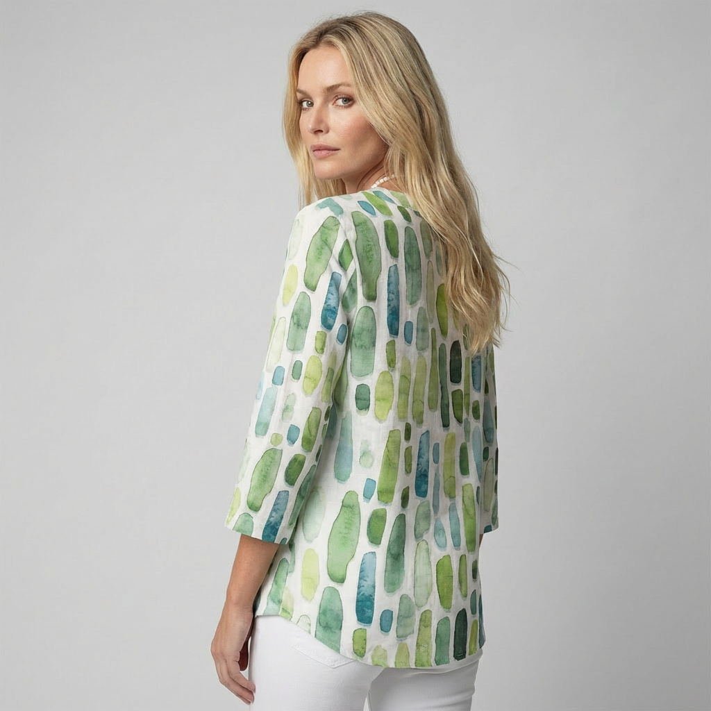 Stijlvolle damesblouse met geometrisch patroon en V-hals, met 3/4 mouwen, perfect voor een kantoorlook.