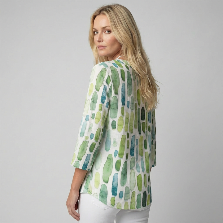 Stijlvolle damesblouse met geometrisch patroon en V-hals, met 3/4 mouwen, perfect voor een kantoorlook.
