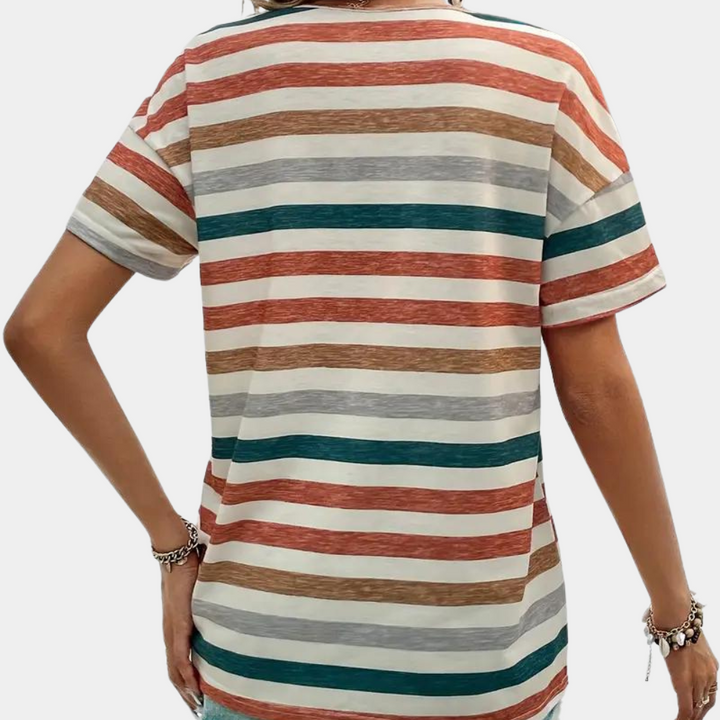 Comfortabel gestreept dames T-shirt, trendy zomertop voor casual en stijlvolle damesmode.