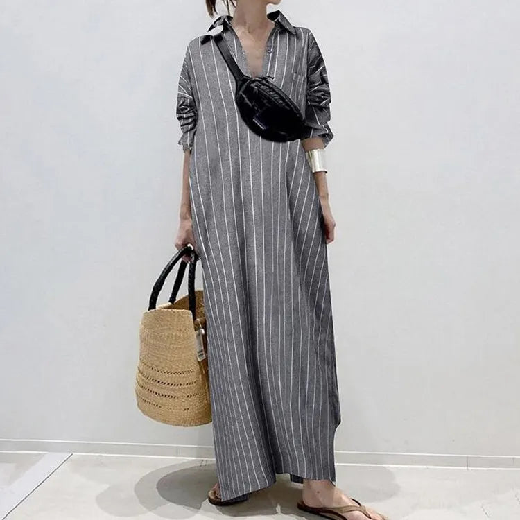 Modieuze gestreepte maxi zomerjurk Carmen, perfect als strandjurk of casual damesjurk.
