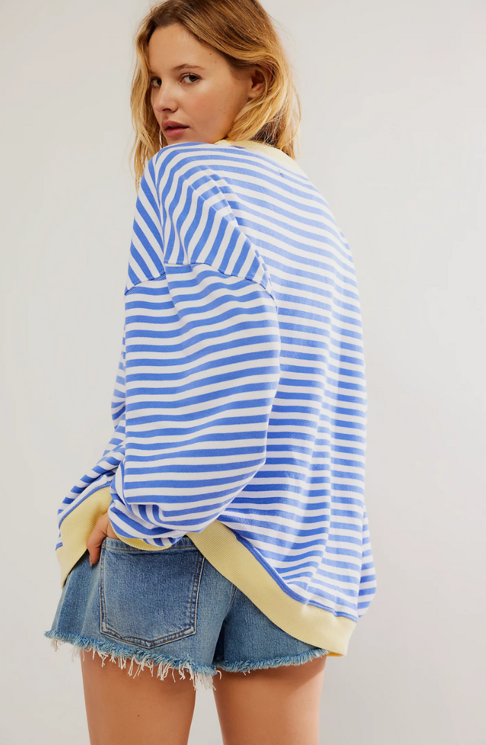 Comfortabele oversized damestrui met strepen, ideaal voor een relaxte maar modieuze uitstraling.
