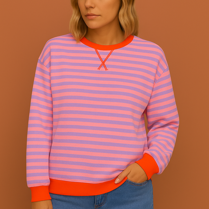 Warme gestreepte dames trui, een must-have voor winter- en herfstmode. Comfortabel en trendy gebreid.