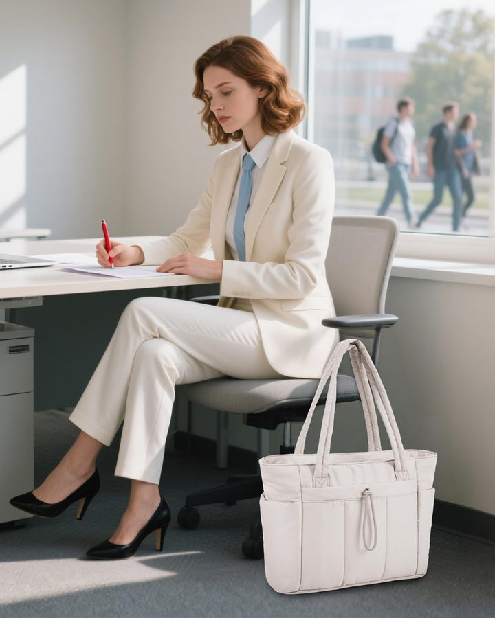 Handige dames schoudertas, puffer, gewatteerd, met apart laptop- en bekerhouder.