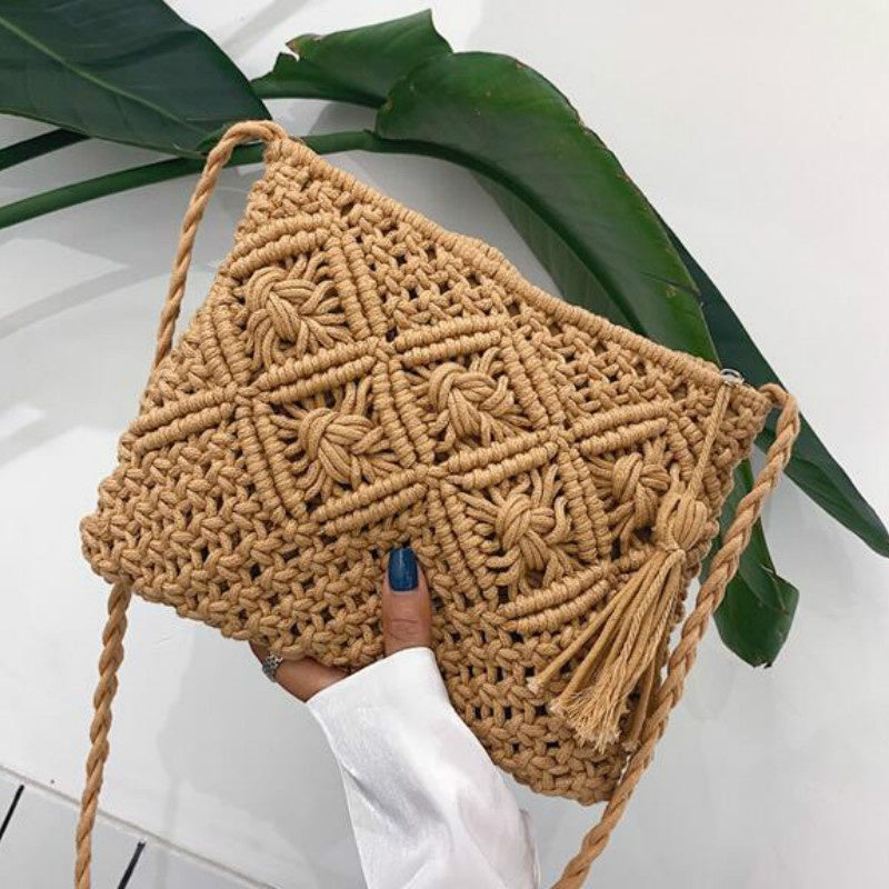 Elegante geweven schoudertas met uniek patroon, dames handtas in zomerse boho mode, beige/bruin.