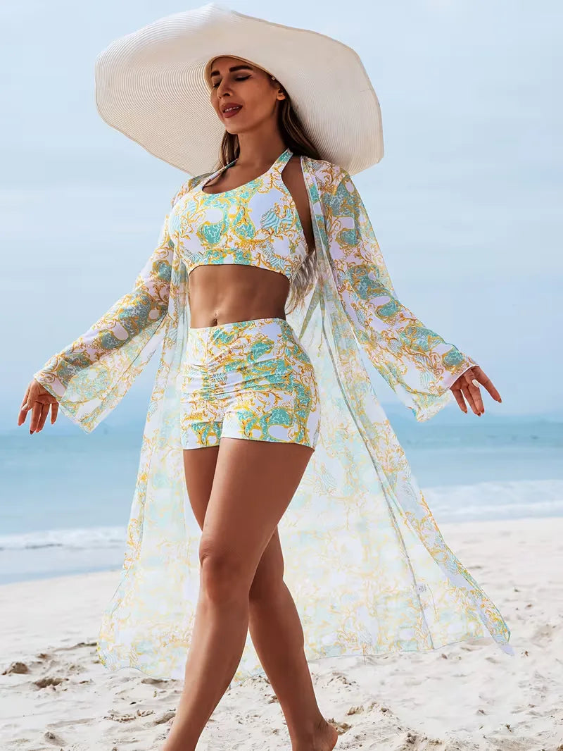 Dames zomerkleding: trendy halter cover-up set met shorts. Perfect voor het strand.