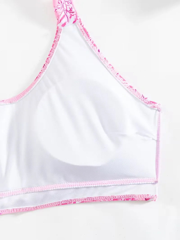 Zomerse dames halter cover-up set met shorts, om te genieten van de zon en zee.