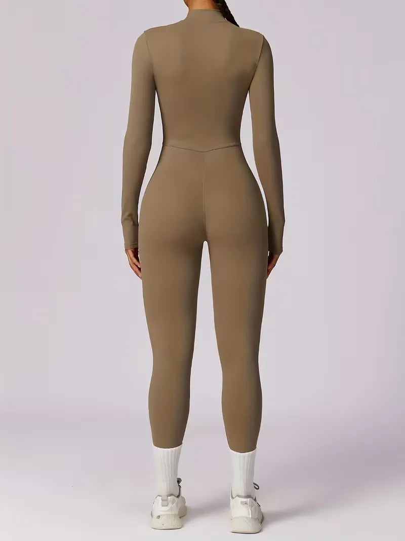 Comfortabele rekbare dames jumpsuit met lange mouwen en hoge taille, perfecte sportoutfit.
