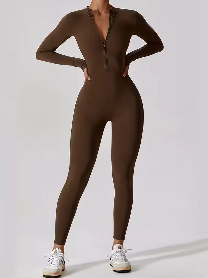 Dames sportoutfit: comfortabele jumpsuit met hoge taille, rekbaar en lange mouwen voor dames.