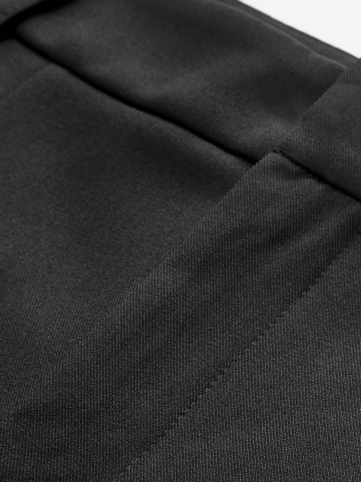 Essentiële effen dames shorts met hoge taille, comfortabele regular fit voor de zomergarderobe.