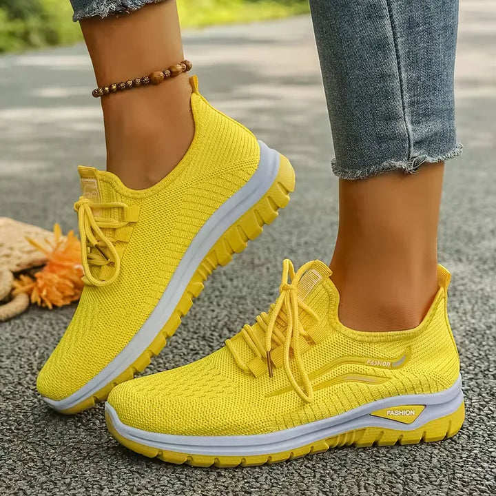 Trendy dames sportschoen, lage pasvorm, ademend materiaal, voor lente/zomer.