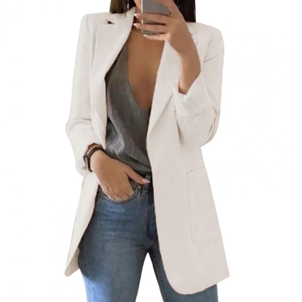 Chique dames lange blazer met getailleerde snit, perfect voor zowel zakelijke afspraken als casual outfits.