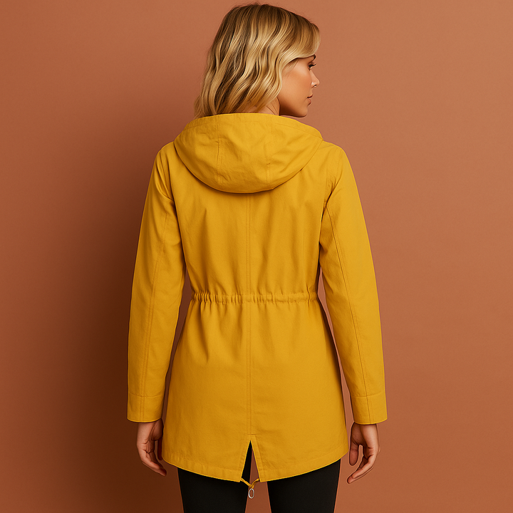 Ademende, lichtgewicht waterdichte dames regenjas, perfect voor comfortabel en droog blijven bij regen.