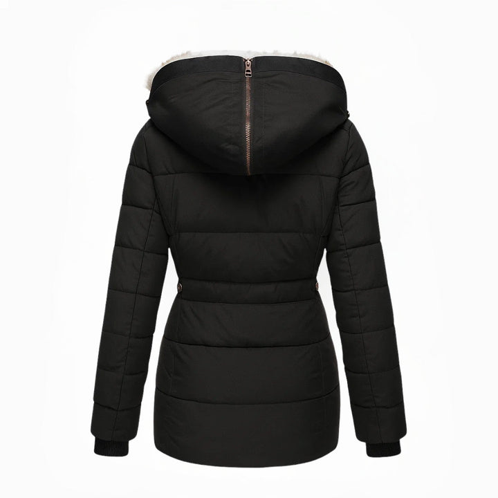 Getailleerde dames winterjas, lang model met functionele capuchon en stijlvolle pasvorm.