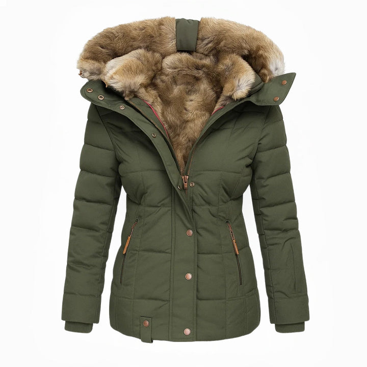 Comfortabele lange winterjas voor dames, warme capuchonjas met moderne en elegante pasvorm.