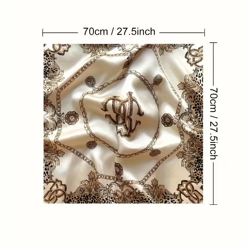 Beige dames sjaal met verfijnde luipaardprint en kettingpatroon, zacht en modieus.