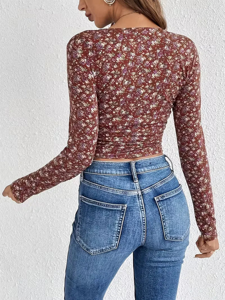 Comfortabele dames longsleeve met mooie bloemenprint en vierkante hals voor een casual-chic look.