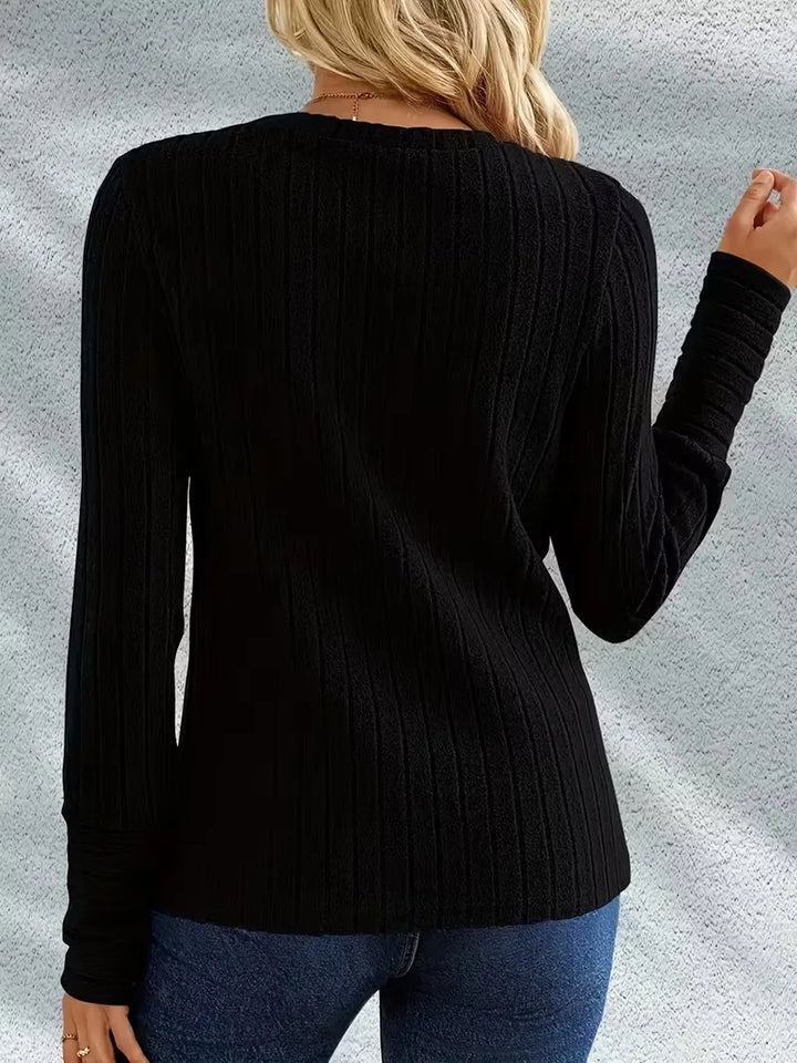 Ribgebreide dames longsleeve, trendy en comfortabel, perfect voor dagelijkse herfst outfits.