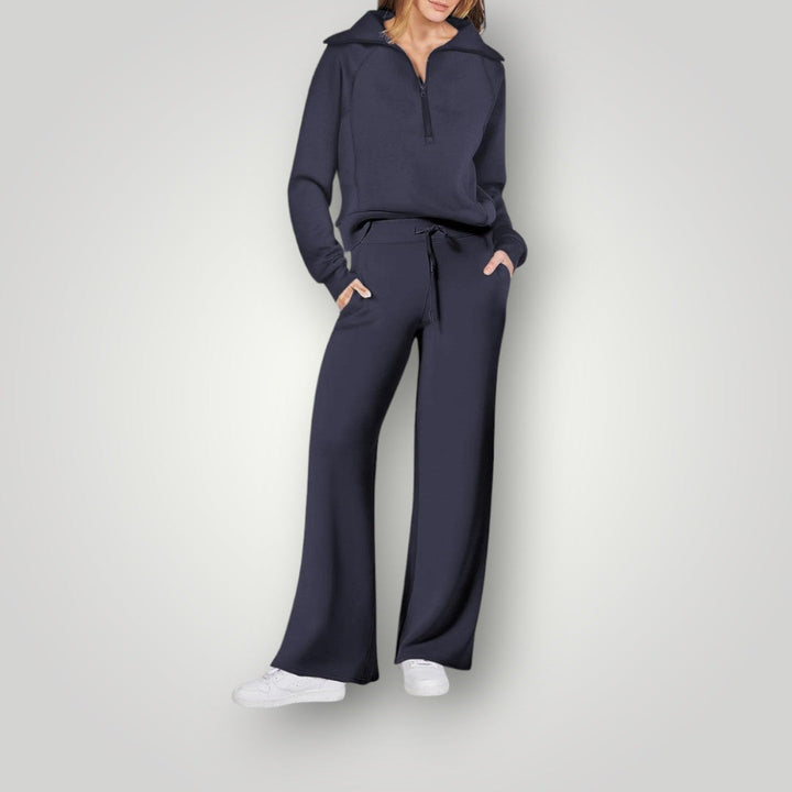 Trendy dames sweatset, comfortabel en stijlvol. De perfecte vrijetijdskleding of huispak van zachte stof.