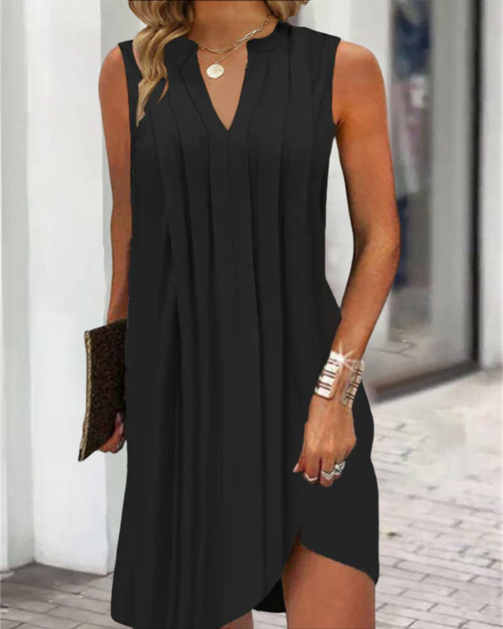 Losvallende zomerjurk dames, mouwloos en luchtig, perfect voor ontspannen zomerkleding. Elegant en comfortabel.