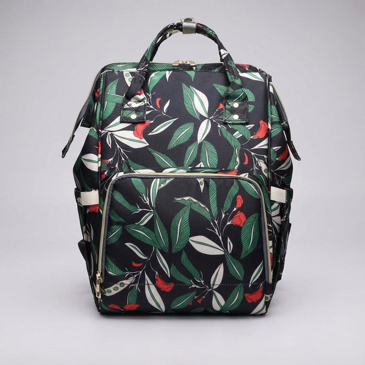 Trendy luiertas rugzak met strepen, een ruime en stijlvolle opbergtas voor alle babyartikelen.