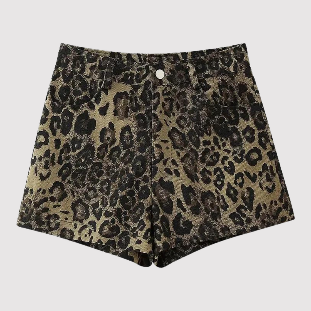 Lichtgewicht dames shorts met trendy luipaardprint en comfortabele elastische taille, ideaal als zomerse strandkleding.
