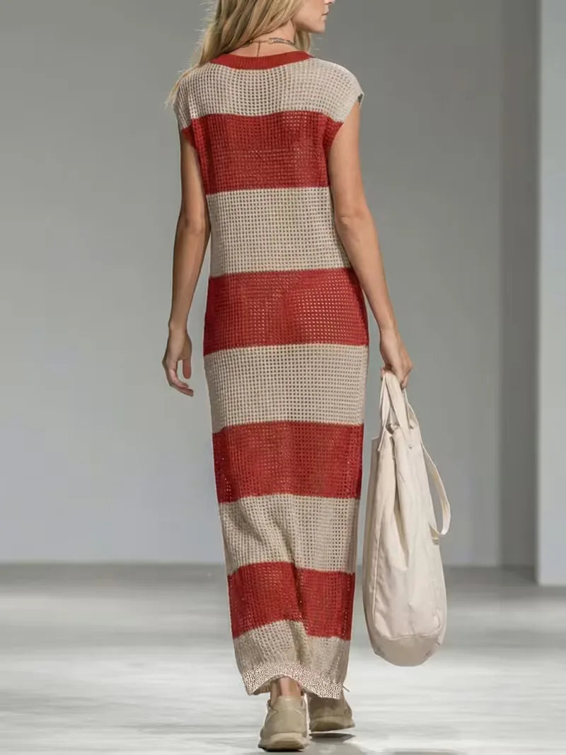 V-hals cover-up voor dames, oversized pasvorm. Gestreepte maxi lengte, heerlijk voor vakantie.