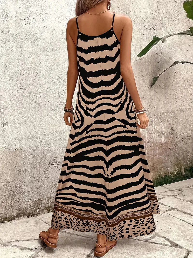 Elegante damesjurk met bohemian leopard print, modieus en comfortabel.