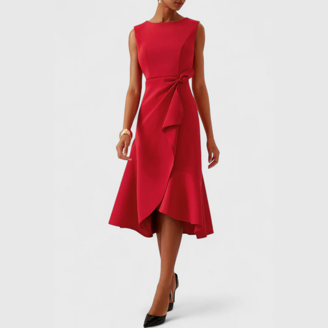 Elegante dames midi feestjurk met gedrapeerde details en asymmetrische zoom voor een moderne twist.