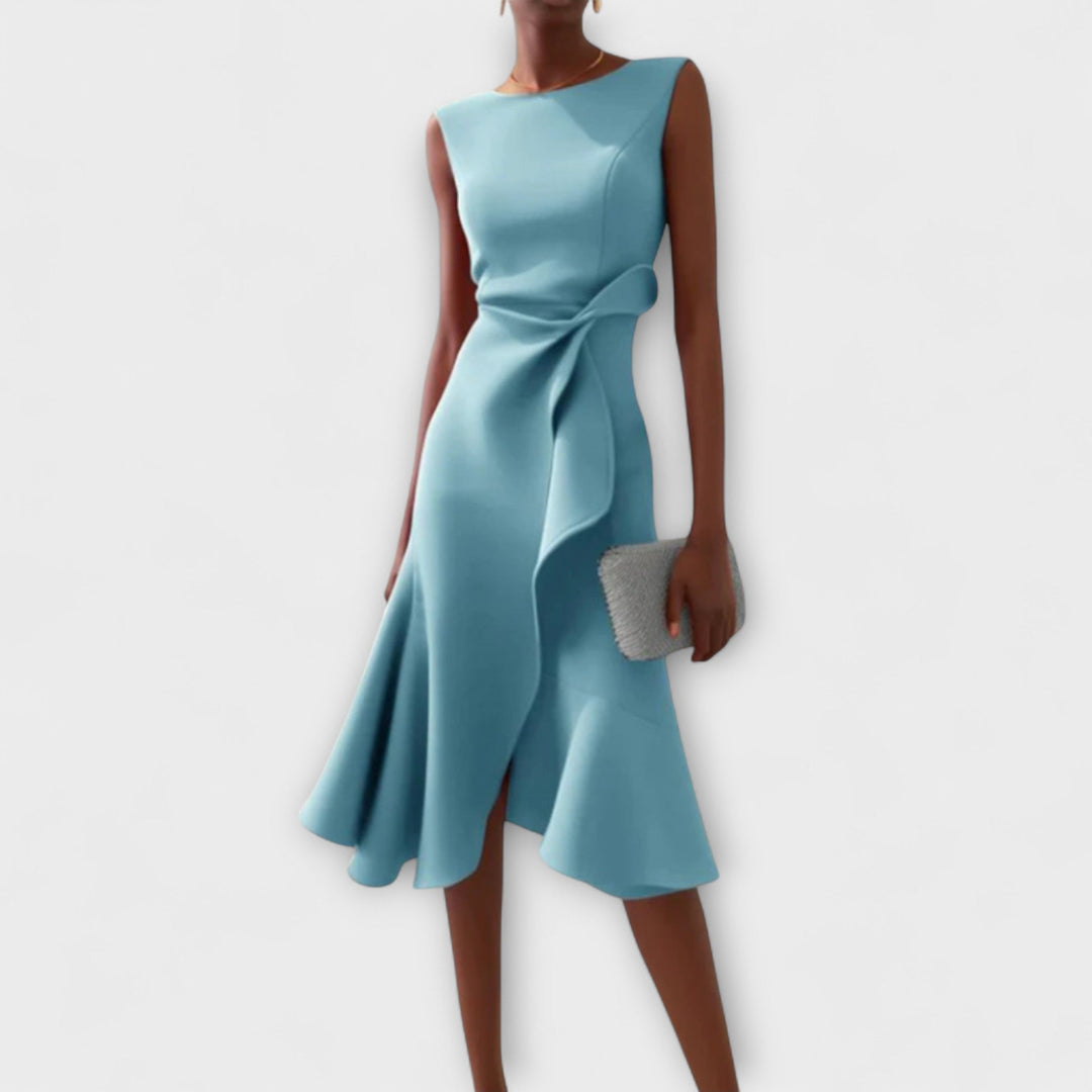 Zomerse dames midi jurk, elegant gedrapeerd, asymmetrische zoom, ideaal voor speciale gelegenheden.