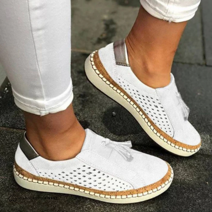 Stijlvolle platte orthopedische instappers voor dames, bieden ultiem comfort, ondersteuning en zijn antislip.