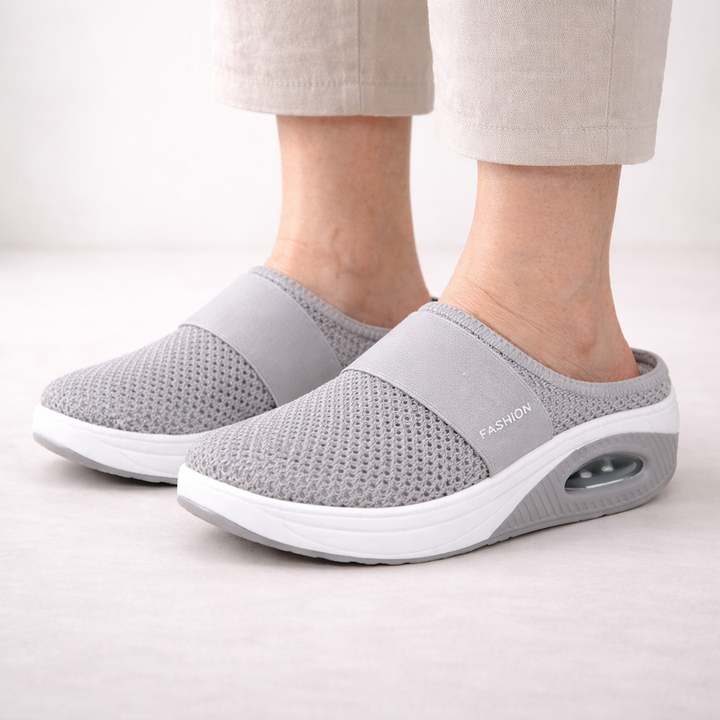 Comfort instappers Lily voor dames; orthopedische sandalen met steunzool voor hielspoor.