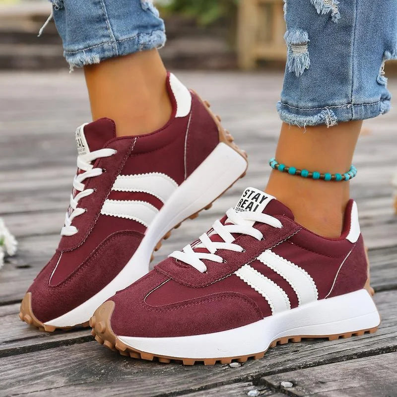 Dames wandelschoenen: orthopedische sneakers met voetboogondersteuning voor comfort en lange wandelingen.
